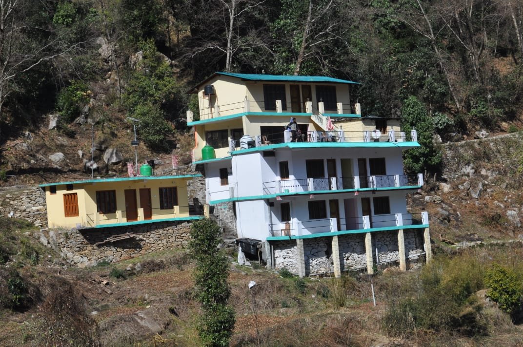 Chopta Accommodation